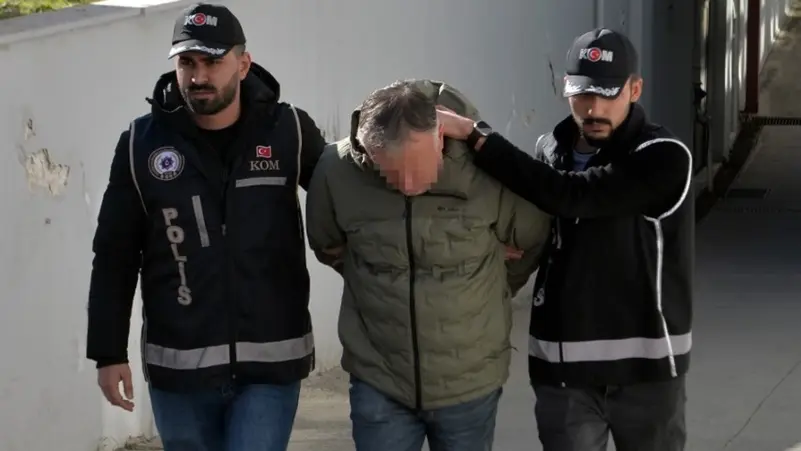 تركيا.. باع مياه الصنبور على أنها مياه زمزم