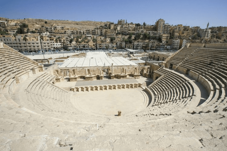 أجواء معتدلة في معظم مناطق المملكة اليوم