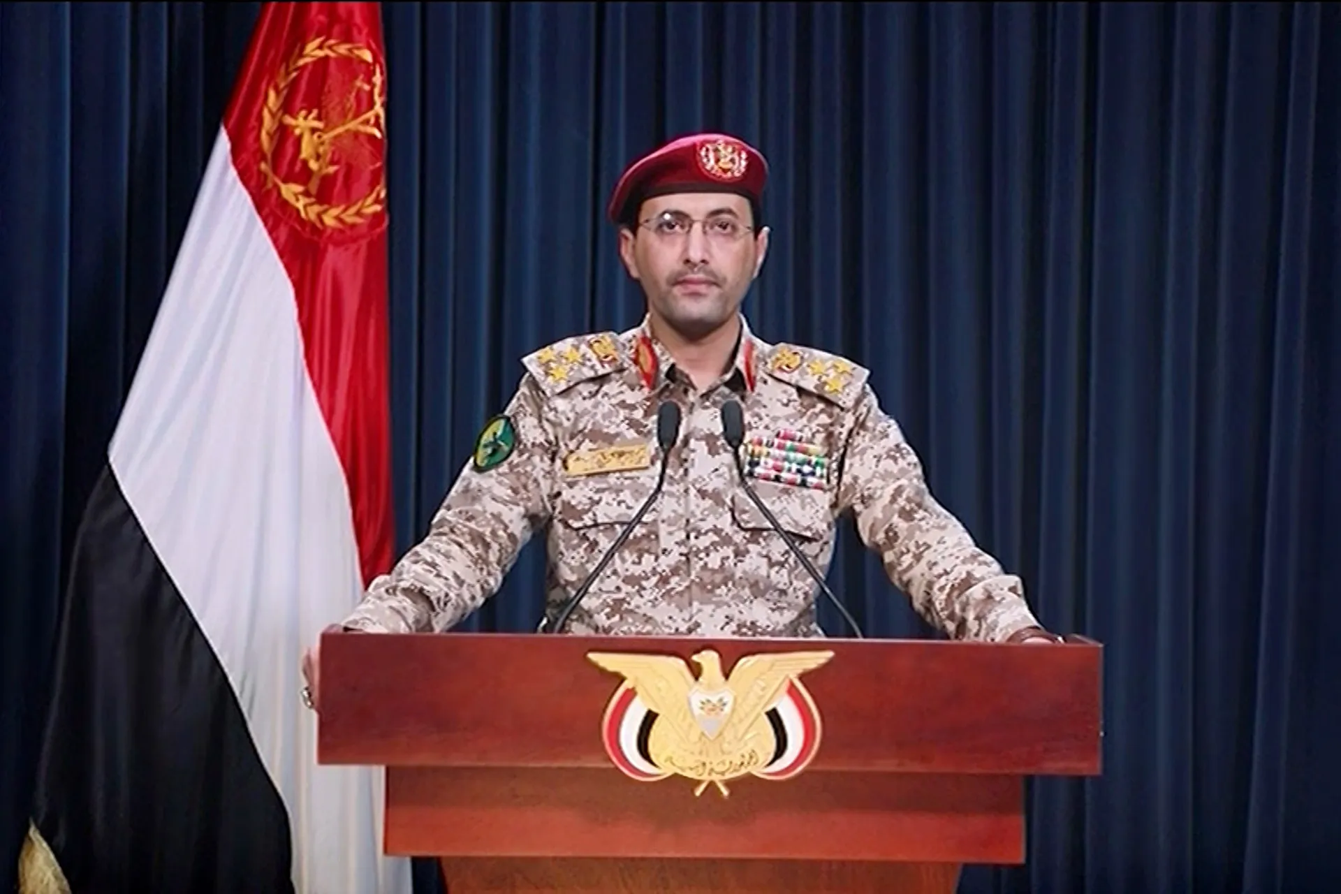 المتحدث العسكري للحوثيين: نفذنا عملية نوعية في إسرائيل بصواريخ عدة