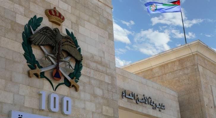 شخص من جنسية عربية يقتل شقيقيه ويقدم على الانتحار من أعلى جسر عبدون