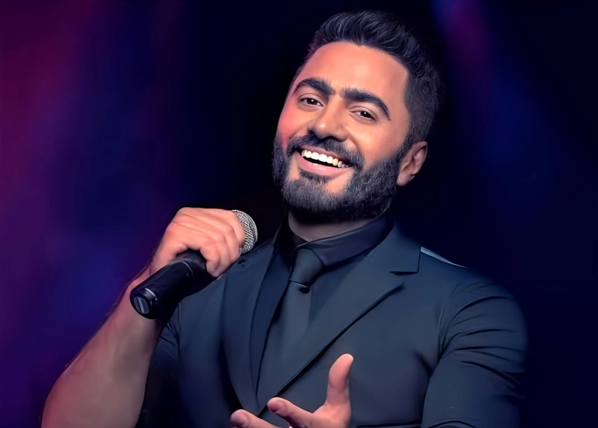 تامر حسني: أنا مش شيخ بس الصلاة سر نجاحي