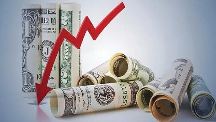 تراجع الدولار وسط حديث عن اتفاق بين أميركا وإيران
