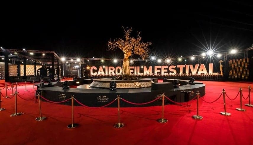الكشف عن بوستر جديد لمهرجان القاهرة السينمائي بعد أزمة التصميم المبدئي | صور