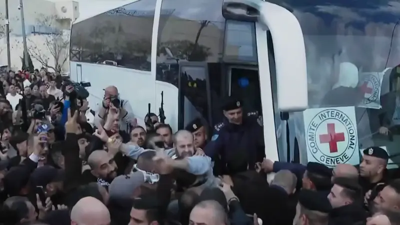 دفعة رابعة من تبادل الأسرى.. الإفراج عن 183 فلسطينياً