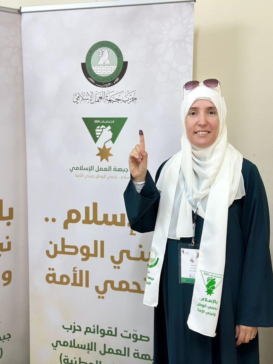 أبو هنية عن نواب الإخوان: "هم الأكفأ"
