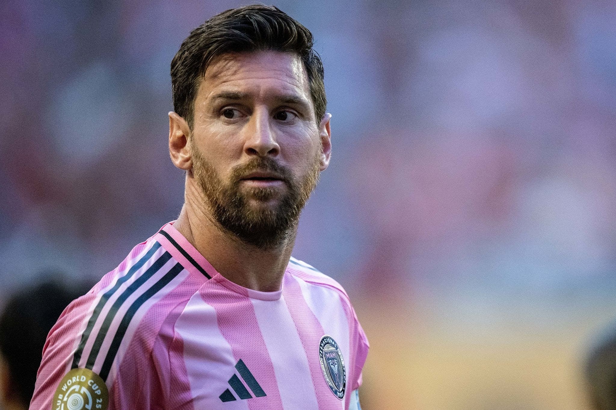 ميسي الى الهلال بشروطه.. هل ينجح التعاقد؟