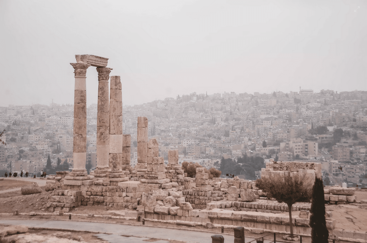 أجواء لطيفة الحرارة اليوم