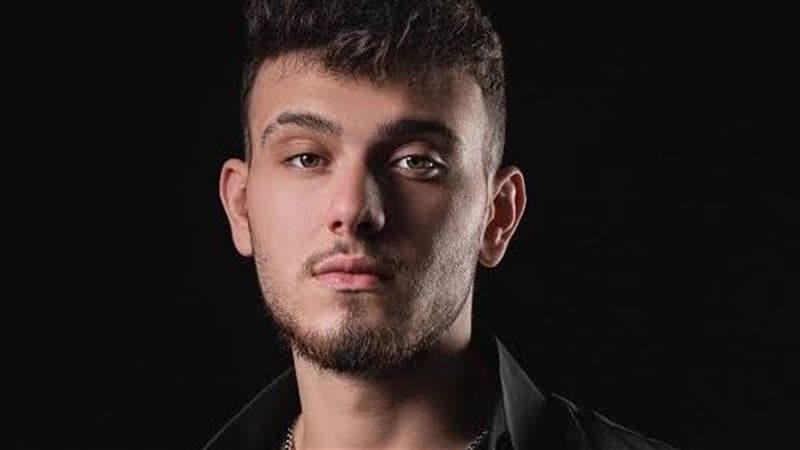 بعد حفله في باريس.. اعتذار رسمي من الشامي للجزائريين