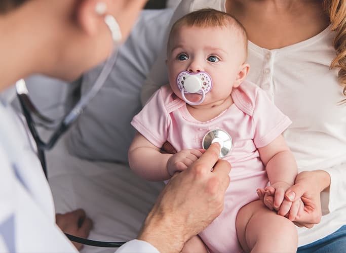 أسباب سرعة التنفس عند الأطفال الرضع