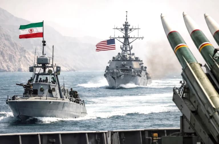 طهران تتوعد بالرد بعد القيود الأميركية في هرمز