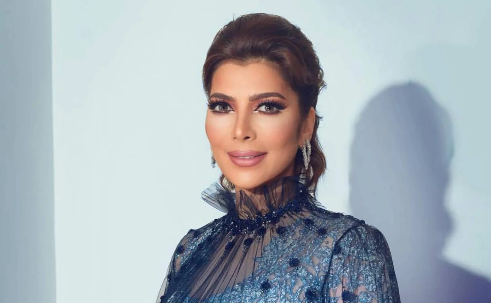 بعد صدمة نفسية وتشنج في وجهها.. أول ظهور للفنانة أصالة نصري