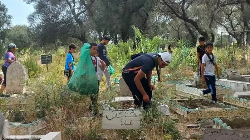الجزائر.. حملة تنظيف تطوعية للمقابر كشفت طقوس شعوذة غريبة
