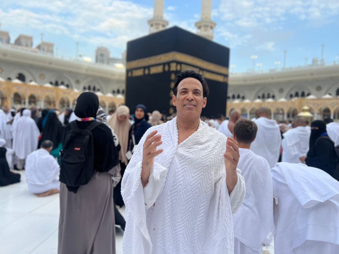 سعد الصغيّر من امام الكعبة: اللهم تقبل منا