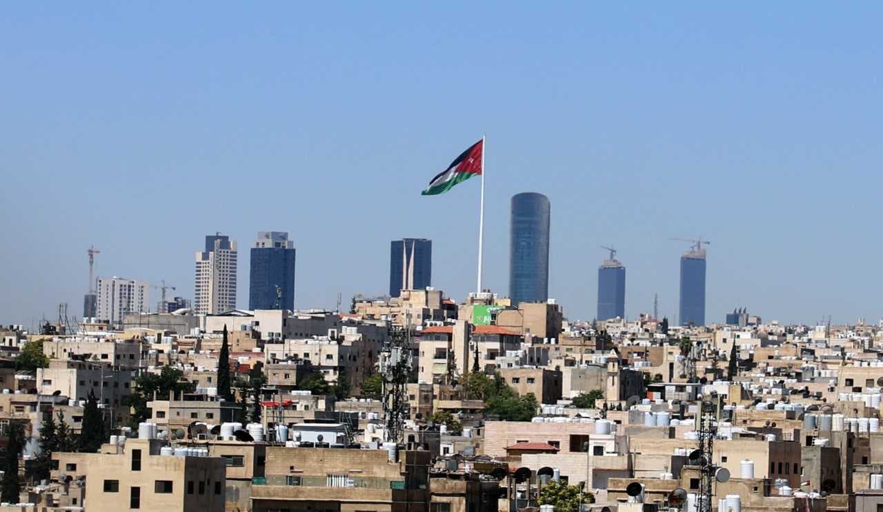 أجواء حارة اليوم وبداية الأجواء الخريفية الأربعاء