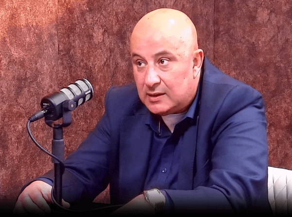 الوزير الاسبق الحديدي ينفي تقاضيه 22 ألف دينار شهريا .. ويكشف دخله