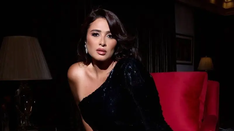 فنانة تمر بأزمات نفسية.. ياسمين عبد العزيز تجسد شخصية شيرين