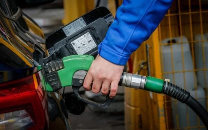 حرب إيران ترفع أسعار المشتقات النفطية في دول عدة
