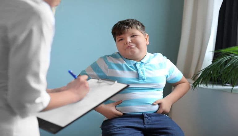 أسباب ظهور الكرش عند الأطفال