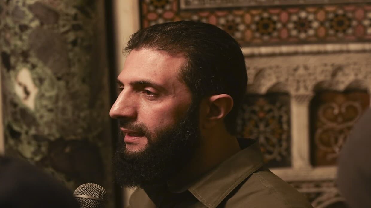 ولد في السعودية وترعرع بدمشق.. تفاصيل جديدة عن حياة أحمد الشرع