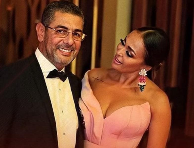 زوج الفنانة داليا البحيري: بتحب الكلب أكثر مني