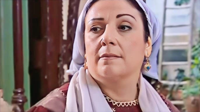 وفاء موصللي: تعرضت للضرب بمطار بيروت وسأقاضيهم