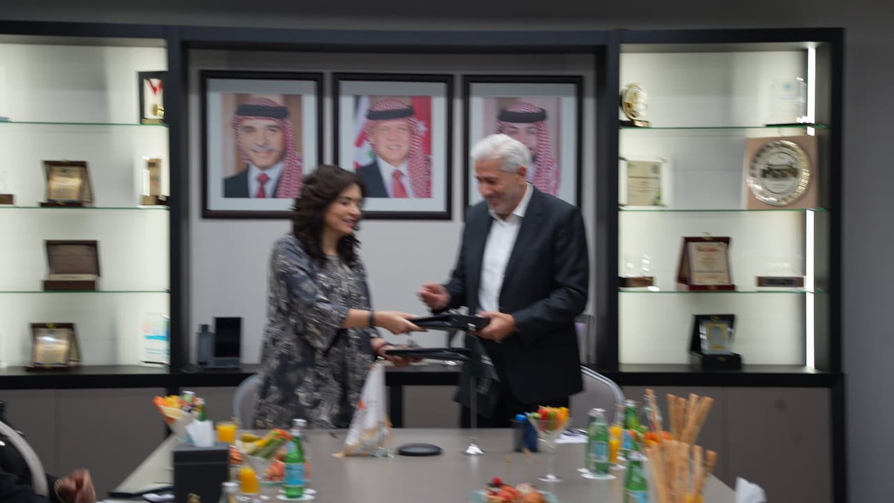 البوليفارد ومؤسسة الأميرة تغريد للتنمية والتدريب يوقّعان شراكة لتعزيز تمكين المرأة وتسويق المنتجات الحرفية