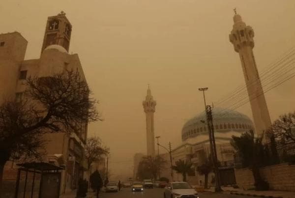 طقس خماسيني مغبر اليوم وغدًا