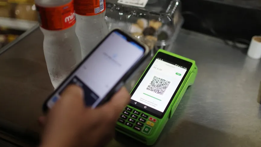 البرازيل.. اعتقال مشتبه به في قضية اختراق بنك وسرقة 100 مليون دولار
