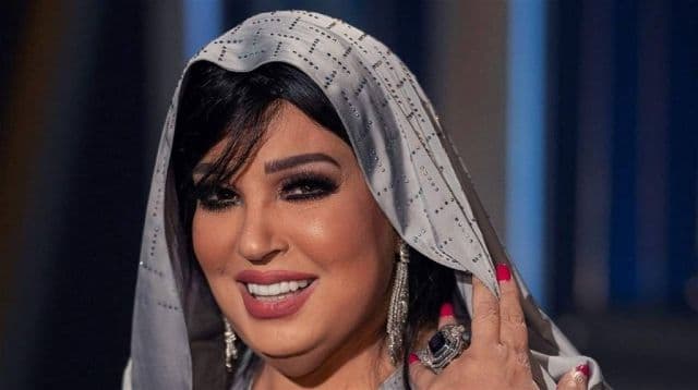 فيفي عبده تغني وتحتفل في عيد ميلادها