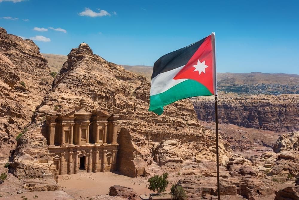 الأردن يحتفل غدًا بيوم العلم تعظيما لمعاني التضحية والفداء