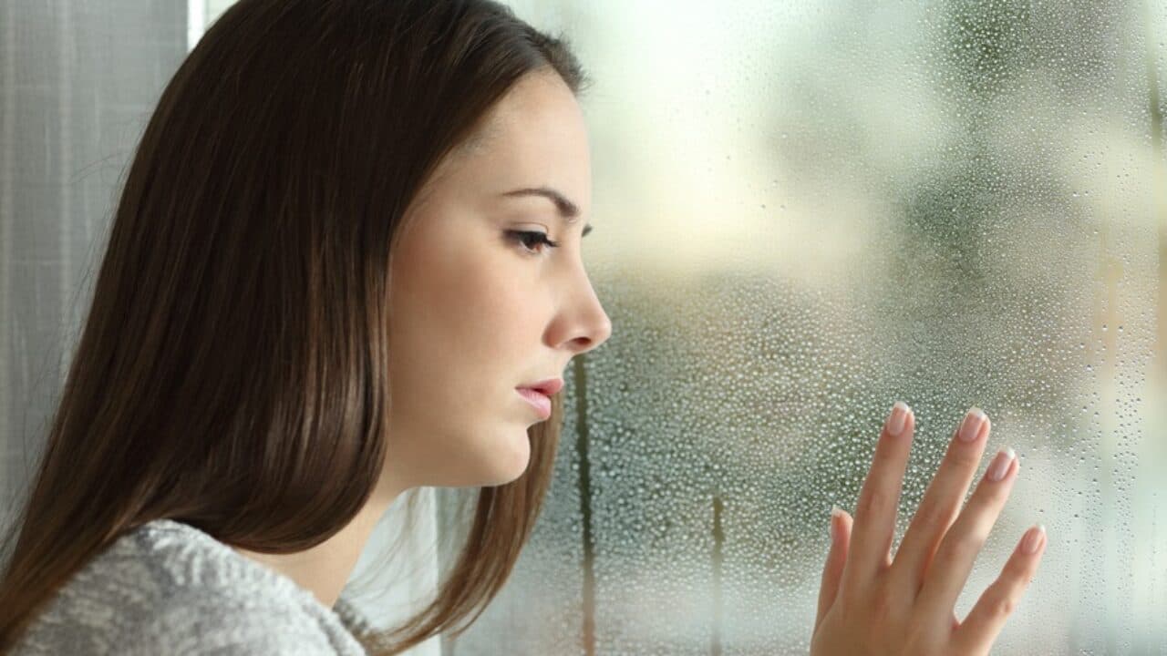 كيف تنسين الذكريات المؤلمة إلى الأبد .. خطوات تساعدكِ