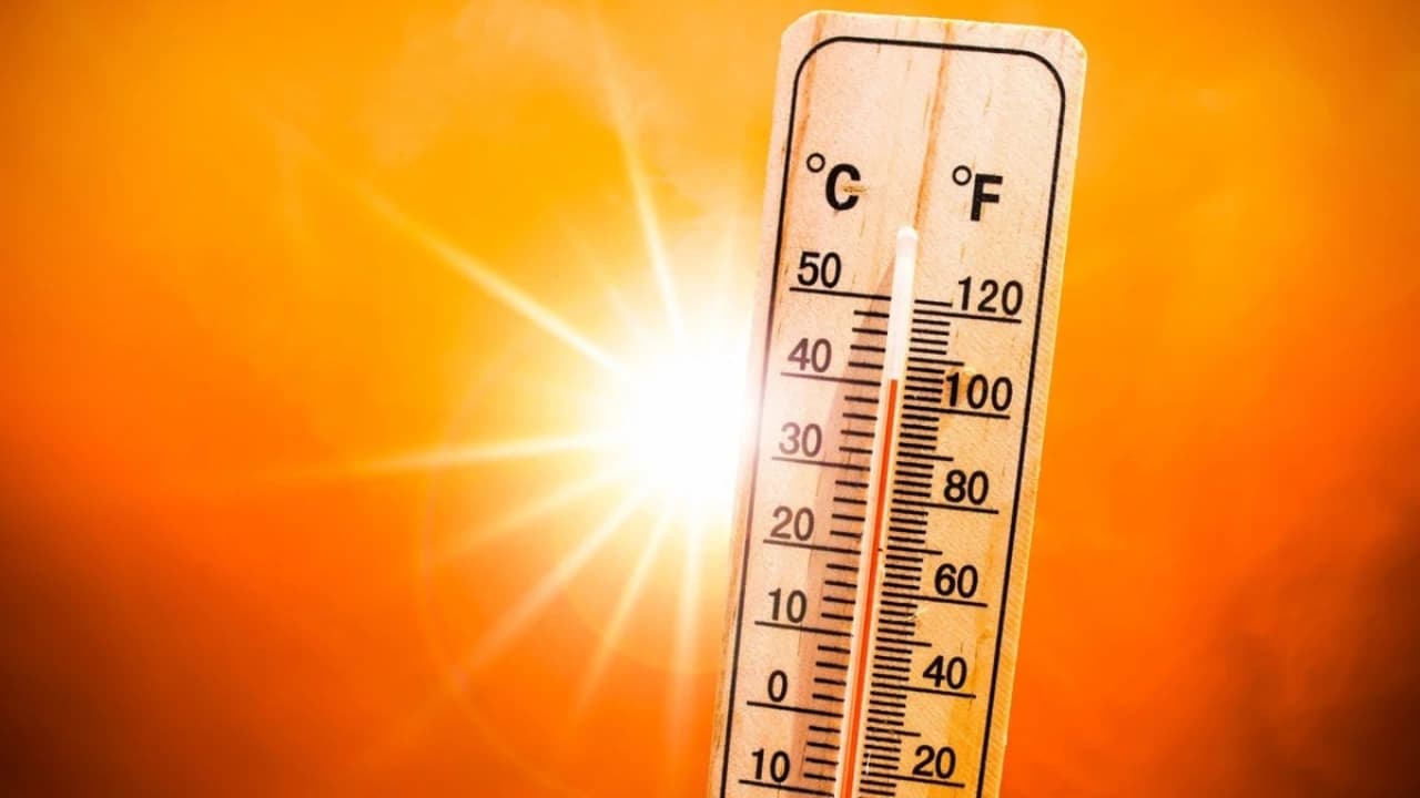 الأرصاد: موجة حارة الجمعة ودرجات الحرارة تصل إلى 41 مئوية في عمّان
