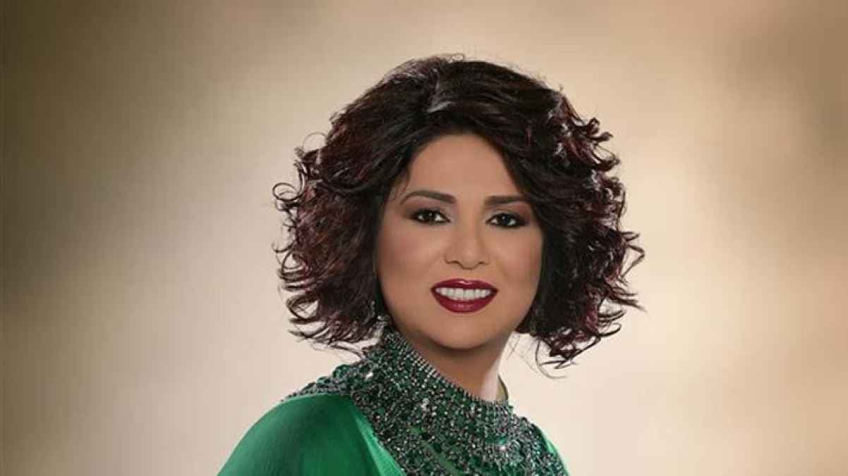نوال الكويتية تكشف عن موعد طرح ألبومها الغنائي