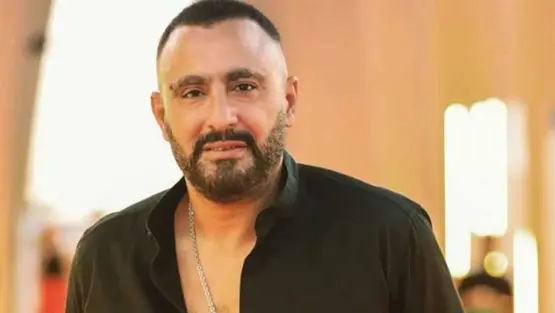 احمد السقا يعتذر للمسيحيين وينفي تهكير حسابه..
