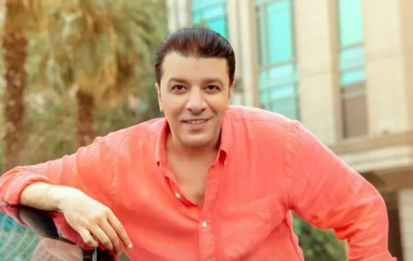 مصطفى كامل: حالتي النفسية سيئة بسبب مرض هاني شاكر
