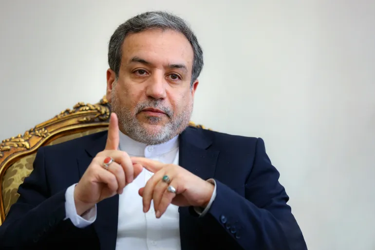 إيران حذرت أميركا من التدخل "بحماقة" بعد هجومها على إسرائيل
