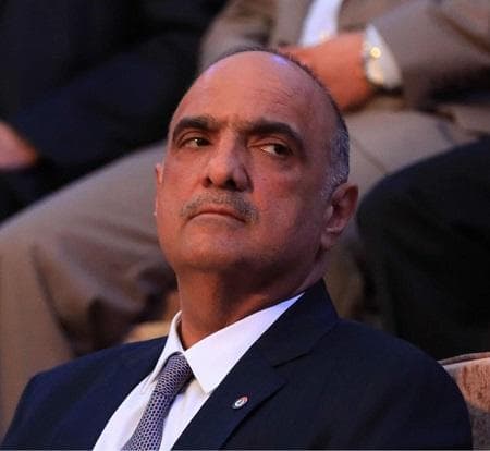 الحكومة: نسعى لتخفيض نسبة الدين إلى الناتج المحلي الإجمالي بعد عام 2025