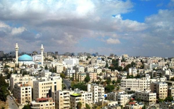 انخفاض قليل في الحرارة وأجواء باردة في أغلب المناطق اليوم