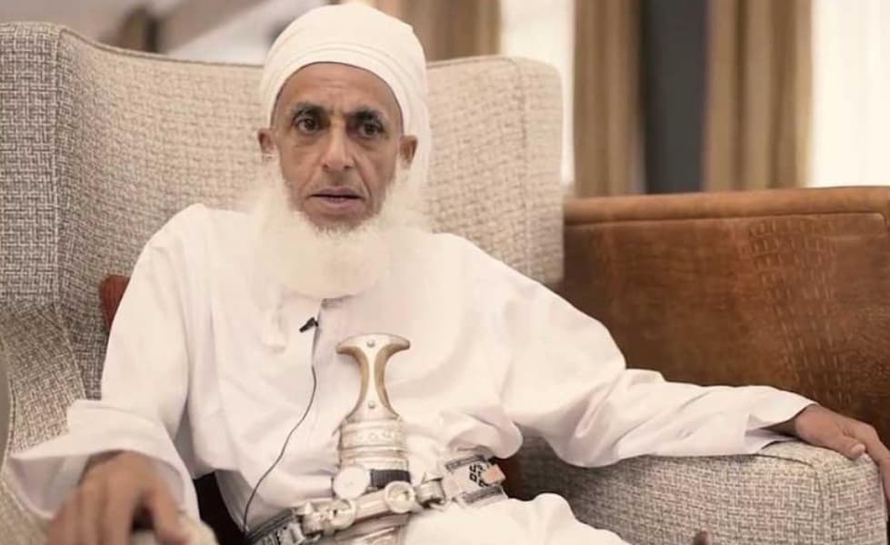 مفتي عُمان يواجه عاصفة من الانتقادات .. ما علاقة غزة