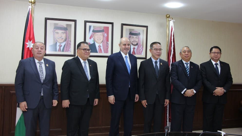 وزير الصناعة يبحث مع سفراء دول رابطة أمم جنوب شرق آسيا آليات تعزيز التعاون الاقتصادي