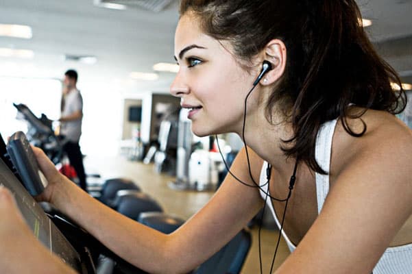 أنواع جراحات التجميل الشائعة لدى المرأة الرياضية