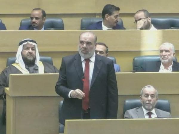 نائب يحتج على عدم مناداته بـ"المهندس"
