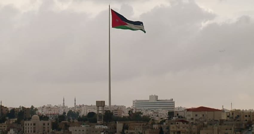 طقس بارد وتحذير من الانجماد والصقيع الثلاثاء