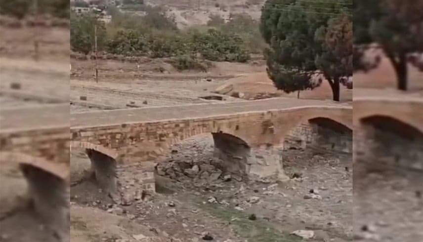 جفاف نهر العاصي لأول مرة في تاريخه