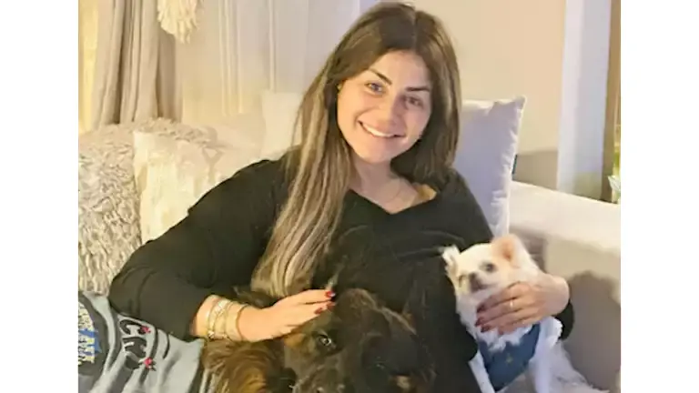 منة فضالي: ربنا مكرمنيش أكون أم لأطفال بس الكلاب ولادي