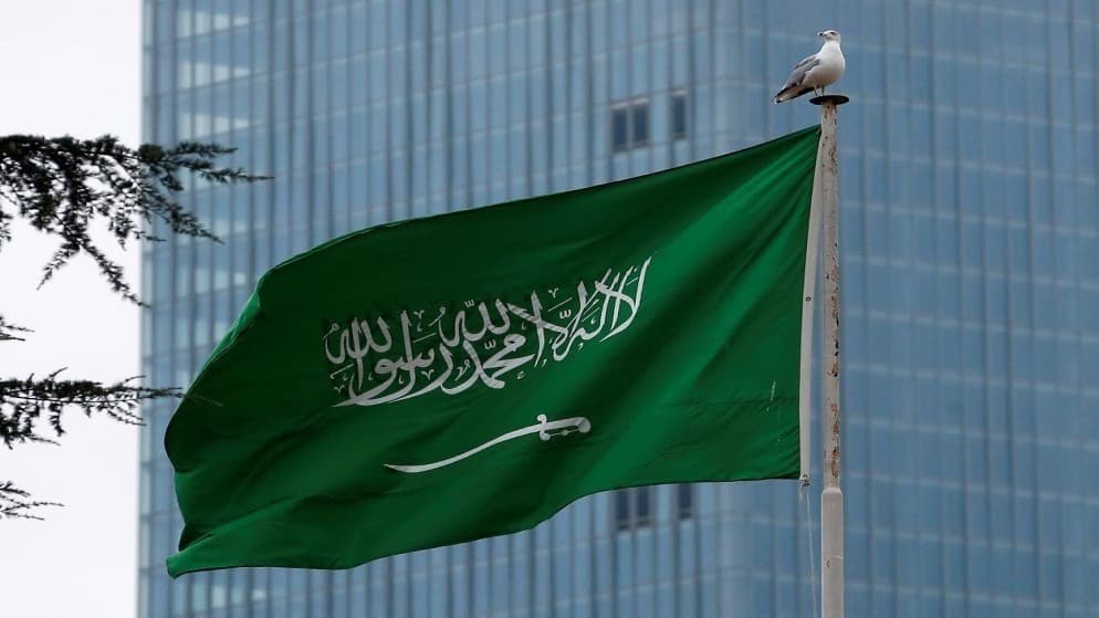 السعودية تؤكد تعرّض إحدى سفنها للاستهداف في البحر الأحمر