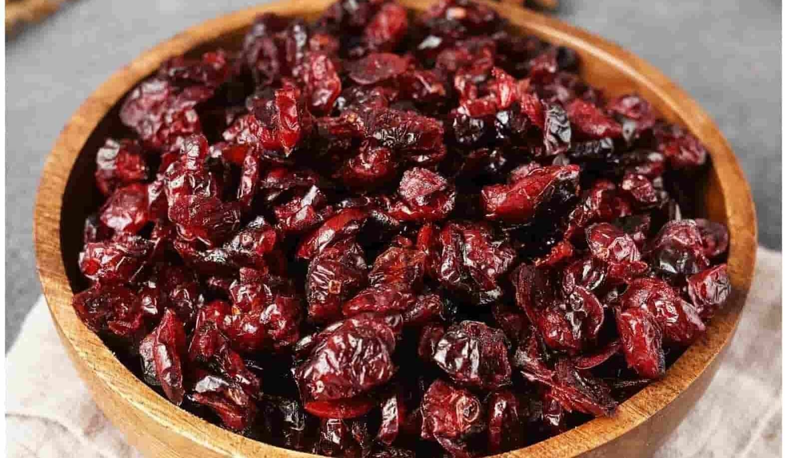 فوائد التوت البري المجفف لصحة الأطفال