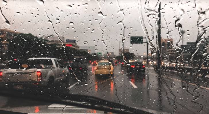 الأرصاد: طقس بارد جدًا الجمعة وزخات مطرية خفيفة