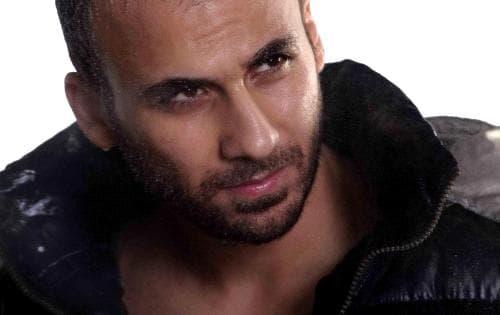محمد قويدر يعتزل الغناء نهائيا
