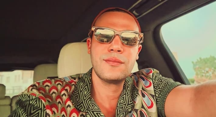 محمد إمام يكشف عن موعد طرح فيلم "صقر وكناريا"
